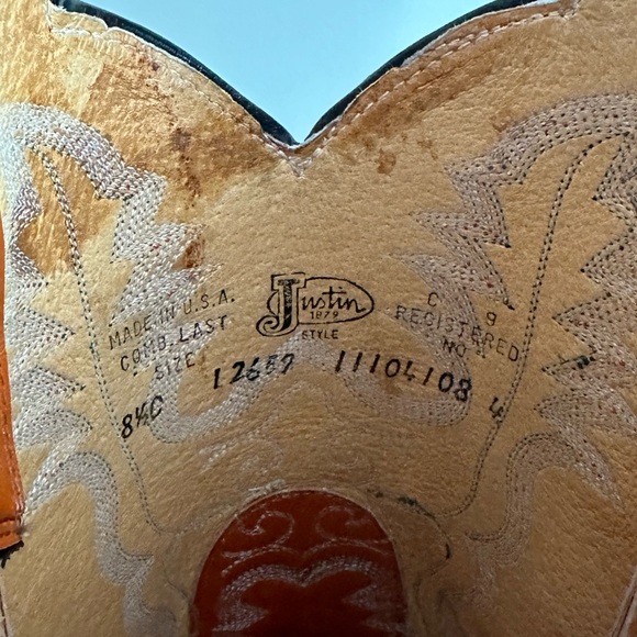 Justin Boots - Picture 5 of 7